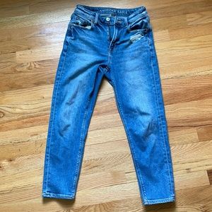 AE women's high waisted short mom jeans